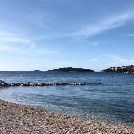 Apartman Rojena Valo *